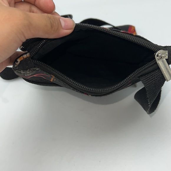 B0004 womens Las Vegas cross over body bag - Picture 4 of 5